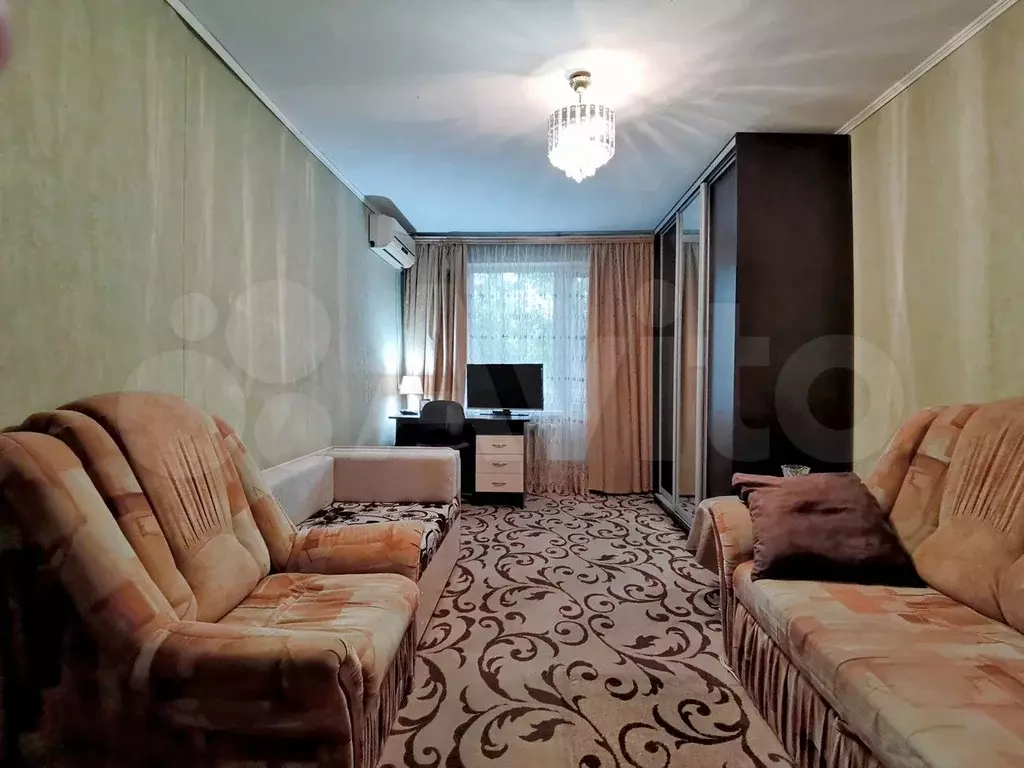 2-к. квартира, 50,7 м, 5/5 эт. - Фото 0