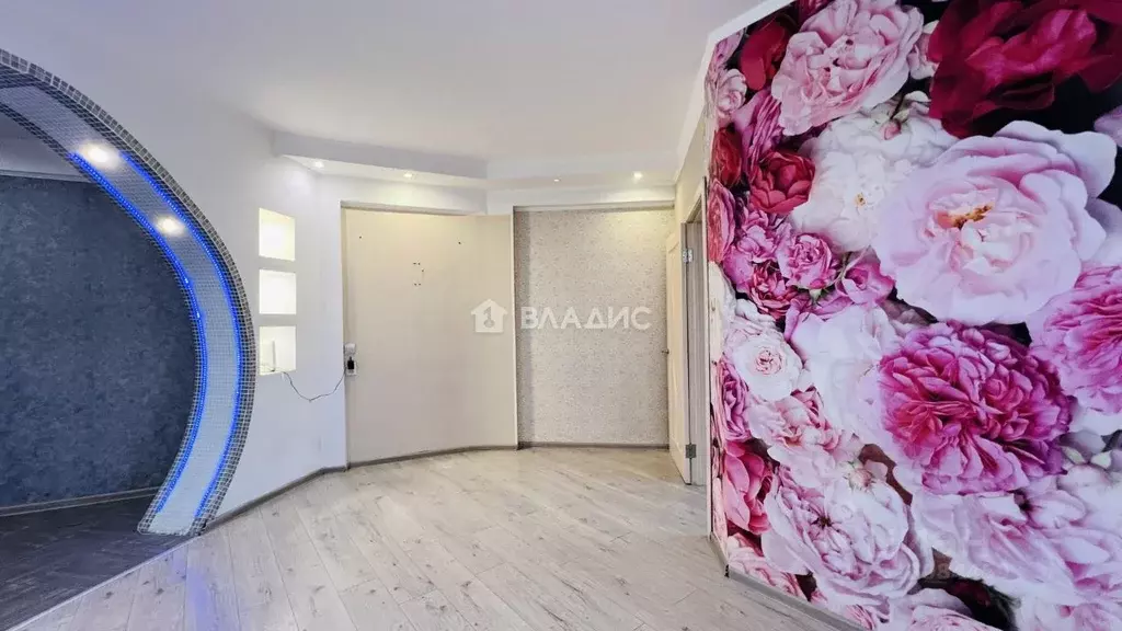 1-к кв. Бурятия, Улан-Удэ ул. Калашникова, 11Б (50.2 м) - Фото 2