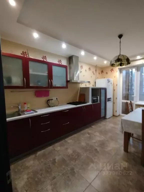 2-к кв. Омская область, Омск бул. Архитекторов, 14/1 (77.0 м) - Фото 1