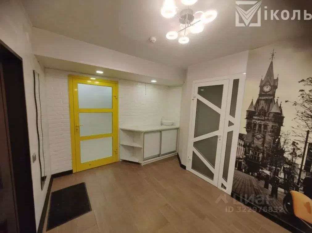 Помещение свободного назначения в Иркутская область, Иркутск Крылатый ... - Фото 1