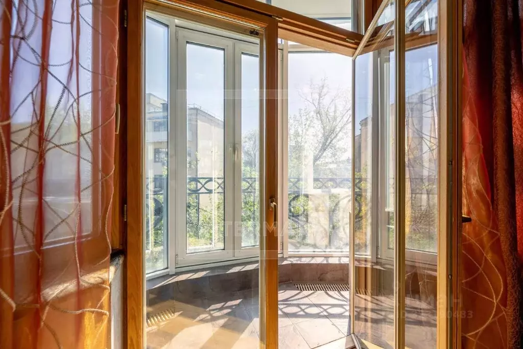 4-к кв. Москва 1-й Зачатьевский пер., 6 (148.0 м) - Фото 0