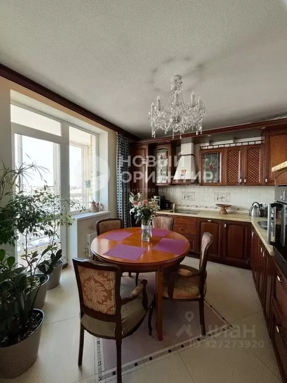 3-к кв. Свердловская область, Екатеринбург ул. Бакинских Комиссаров, ... - Фото 1