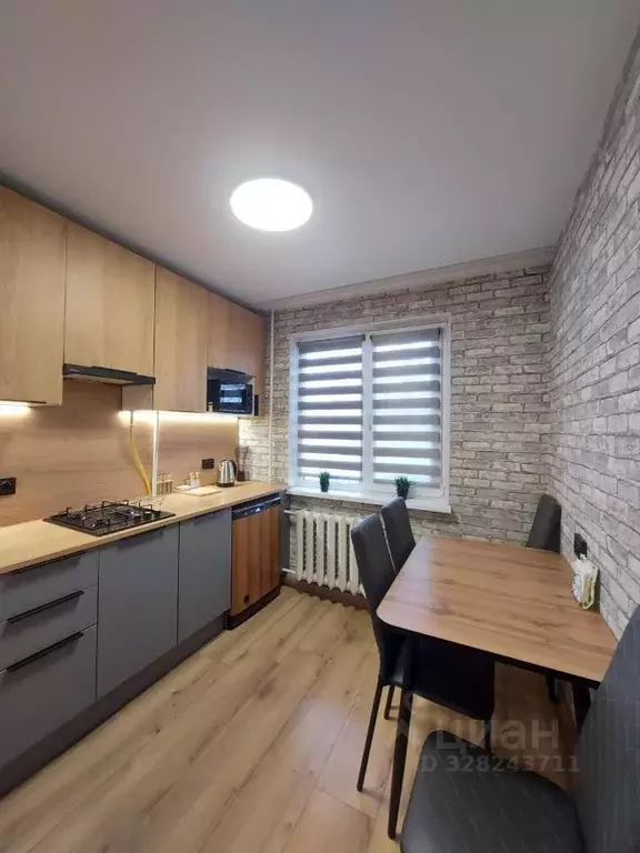 2-к кв. Псковская область, Псков Конная ул., 6 (46.9 м) - Фото 1