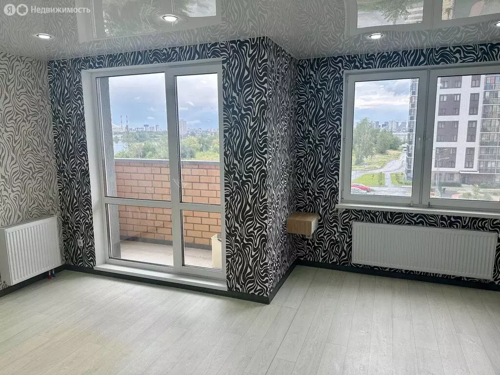 Квартира-студия: Тюмень, улица Вице-адмирала Воронцова, 1 (34.2 м) - Фото 1