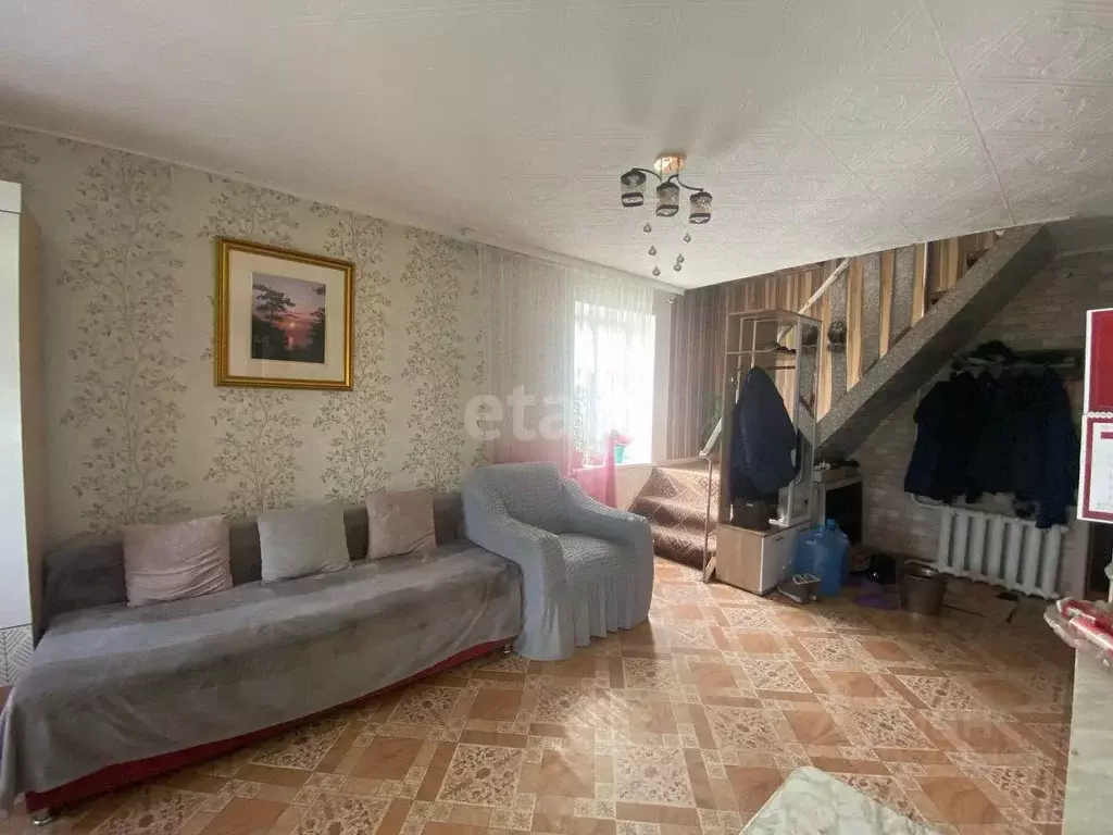 Дом в Кемеровская область, Юрга Линейный пер., 59 (110 м) - Фото 0