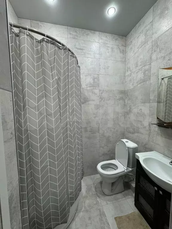 1-к. квартира, 48 м, 4/8 эт. - Фото 1