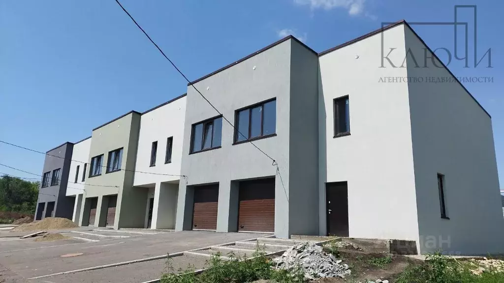Таунхаус в Челябинская область, Магнитогорск Счастливый кп, ул. ... - Фото 1