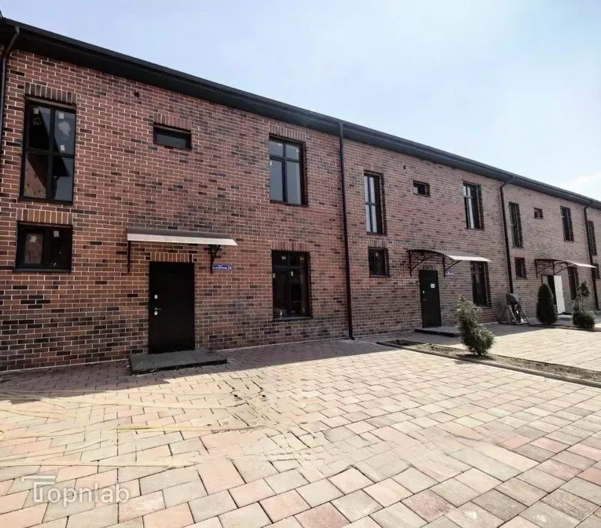 Таунхаус в Кабардино-Балкария, Чегемский район, с. Шалушка ул. ... - Фото 1