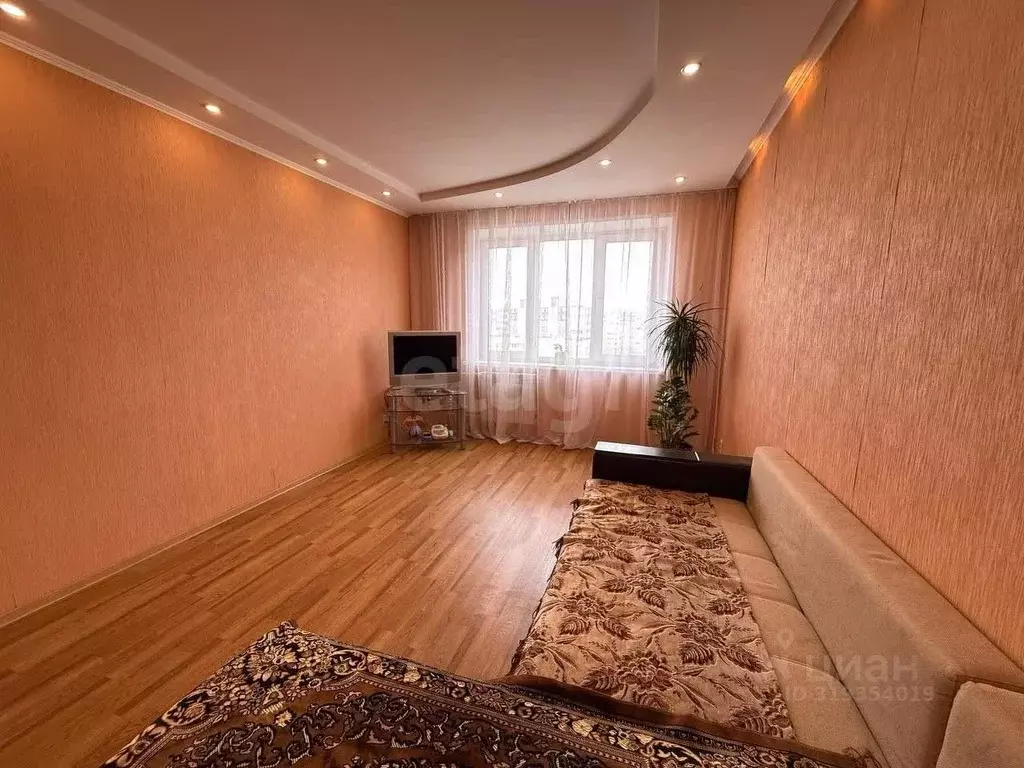 3-к кв. Татарстан, Набережные Челны 52-й комплекс, 13 (67.6 м) - Фото 1