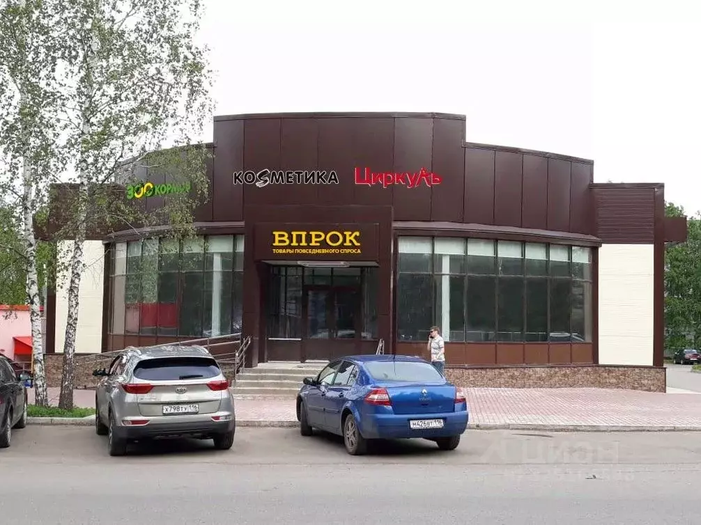 Торговая площадь в Татарстан, Бугульма ул. Михаила Калинина, 34/2 (440 ... - Фото 1