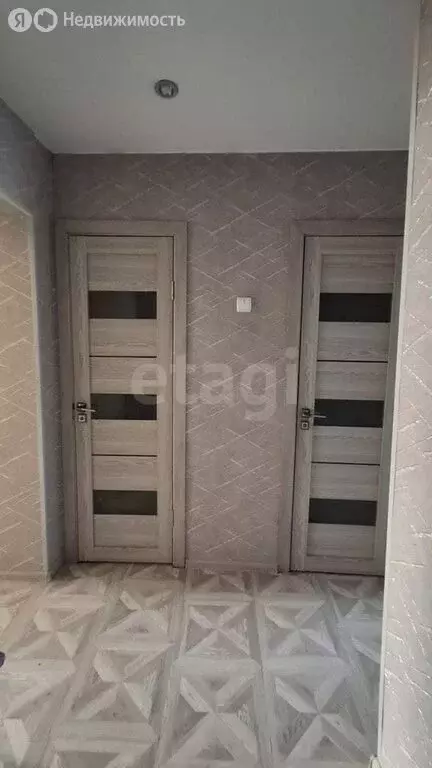 3-комнатная квартира: Чита, улица Металлистов, 21 (65 м) - Фото 2