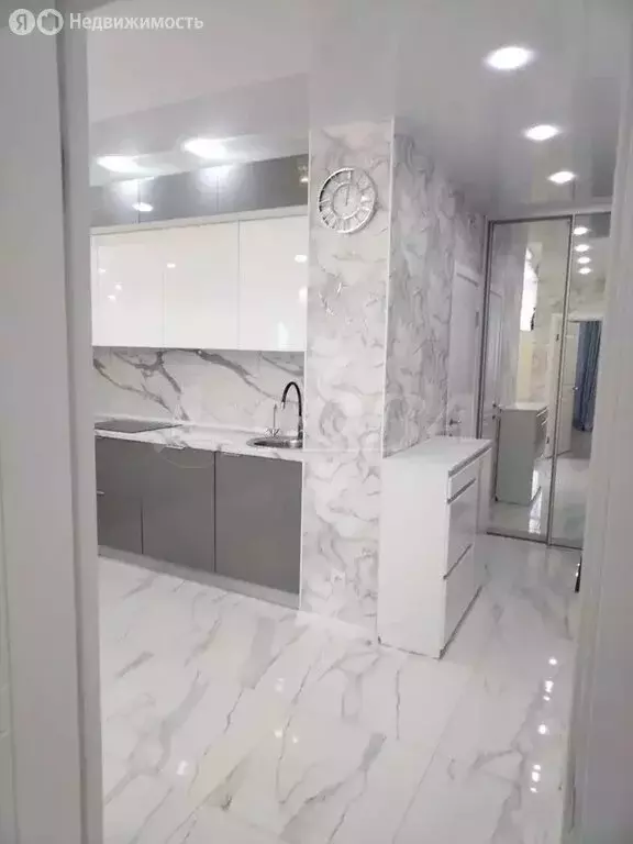 1-комнатная квартира: Тюмень, Алматинская улица, 4 (45 м) - Фото 0