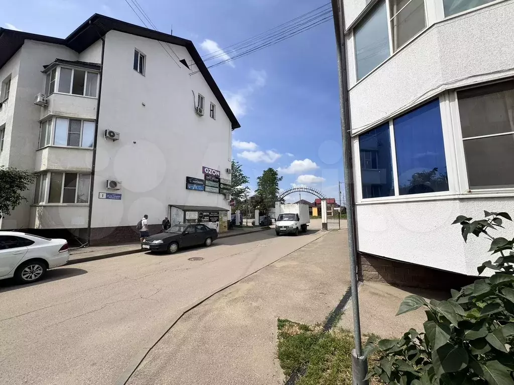 1-к. квартира, 37 м, 4/4 эт. - Фото 1