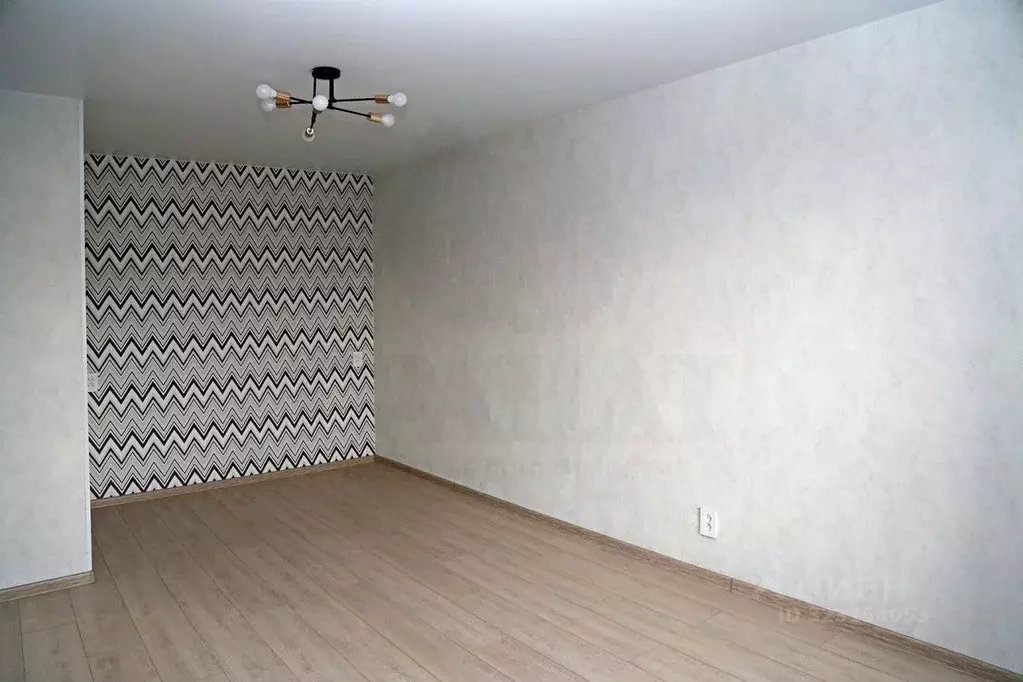 1-к кв. Свердловская область, Екатеринбург ул. Грибоедова, 2 (31.7 м) - Фото 2