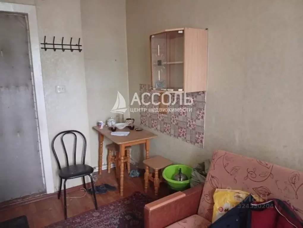 Комната Омская область, Омск Привокзальный мкр, ул. Карбышева, 24А ... - Фото 2