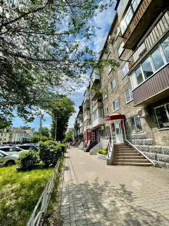 3-комнатная квартира: Абакан, улица Чертыгашева, 106 (57.6 м) - Фото 0