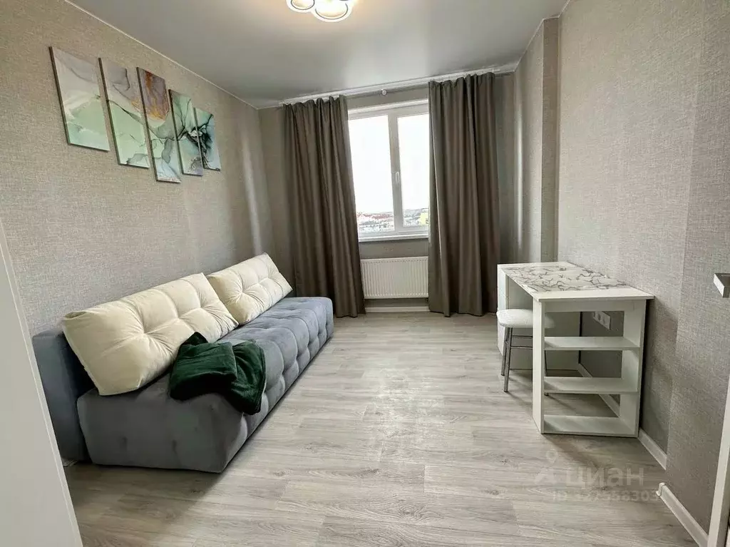 3-к кв. Крым, Симферопольский район, Молодежное пгт ул. Парковая, 2 ... - Фото 2