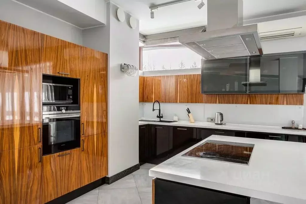 Коттедж в Московская область, Красногорск городской округ, д. ... - Фото 2