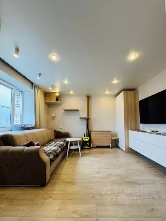 3-к кв. Санкт-Петербург Российский просп., 14 (74.8 м) - Фото 1