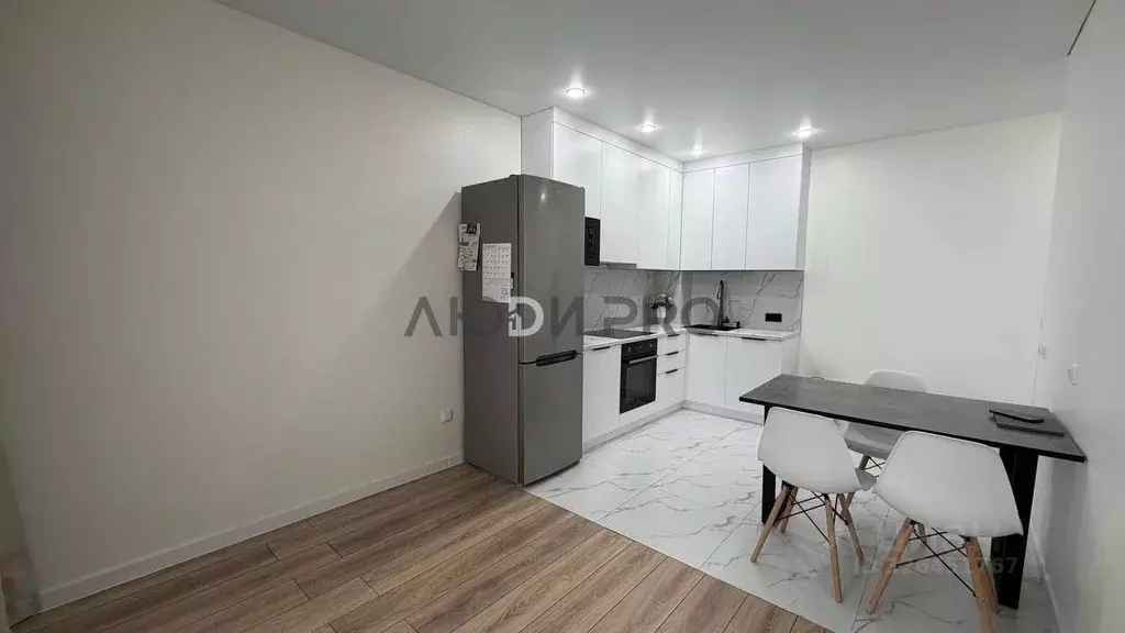 3-к кв. Башкортостан, Уфа ул. Михаила Зайцева, 4 (57.8 м) - Фото 2