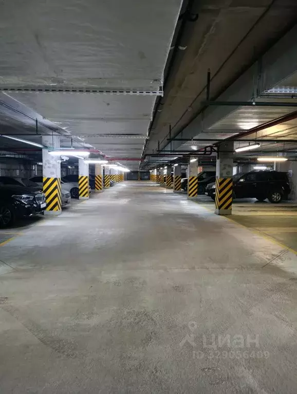 Гараж в Санкт-Петербург ул. Маршала Тухачевского, 25 (15 м) - Фото 1