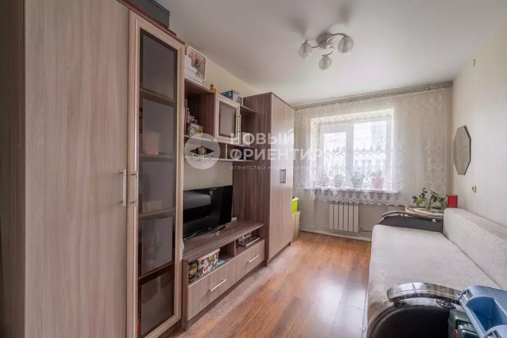 Комната Свердловская область, Екатеринбург пер. Красный, 8А (10.0 м) - Фото 1