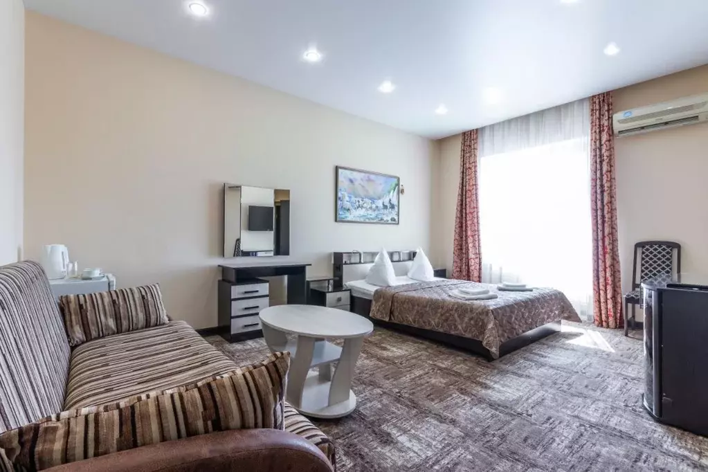Комната Краснодарский край, Геленджик ул. Куйбышева, 26 (29.0 м) - Фото 0