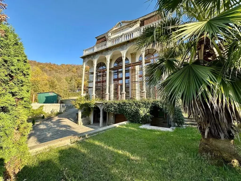 Коттедж в Краснодарский край, Сочи ул. Володарского, 42А (466 м) - Фото 1