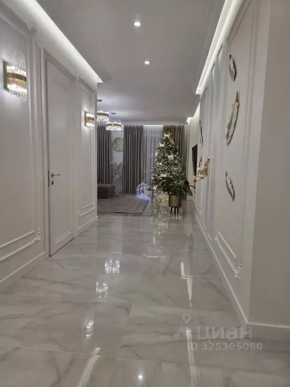 4-к кв. Северная Осетия, Владикавказ ул. Зангиева, 55 (200.0 м) - Фото 1