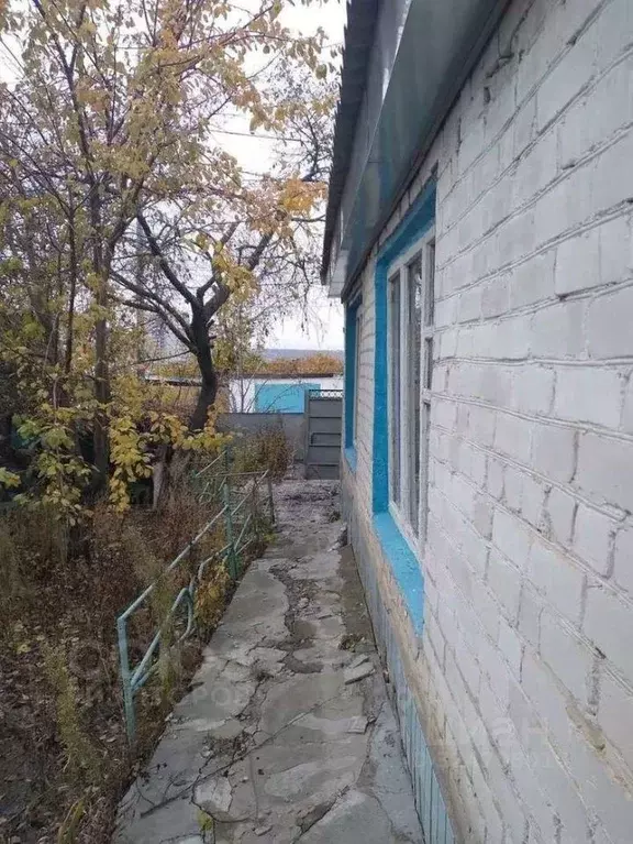 Дом в Волгоградская область, Волгоград пос. Ангарский, ул. ... - Фото 2