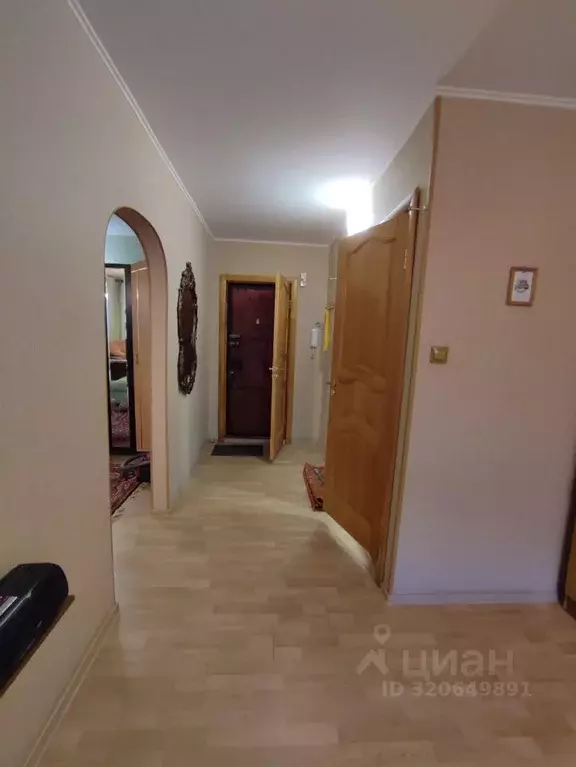 1-к кв. Тюменская область, Тюмень 6-й мкр, ул. Валерии Гнаровской, 6 ... - Фото 1