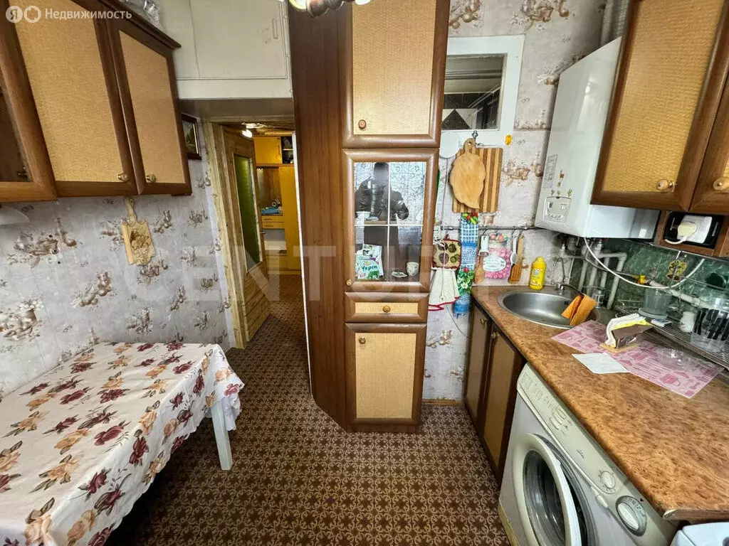 3-комнатная квартира: Севастополь, проспект Победы, 68 (51.3 м) - Фото 1
