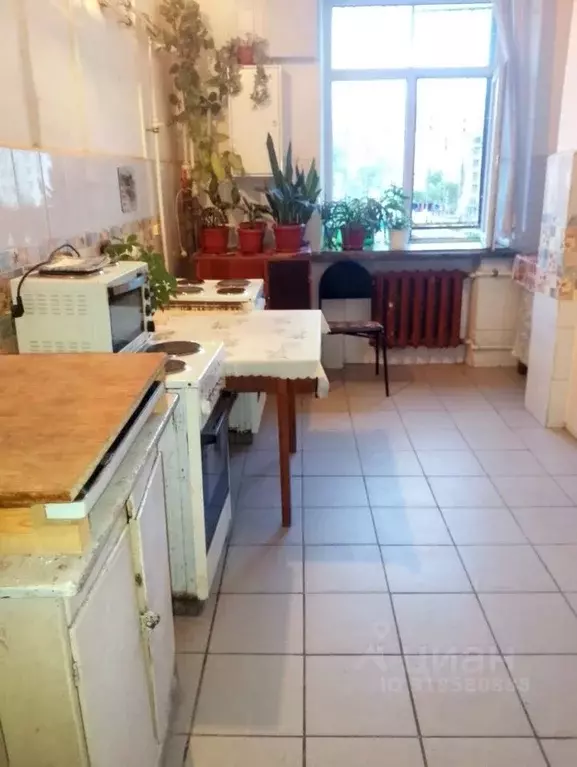 Комната Татарстан, Казань ул. Нурсултана Назарбаева, 15 (10.0 м) - Фото 1