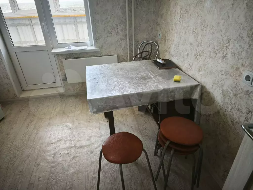 2-к. квартира, 60 м, 2/10 эт. - Фото 1
