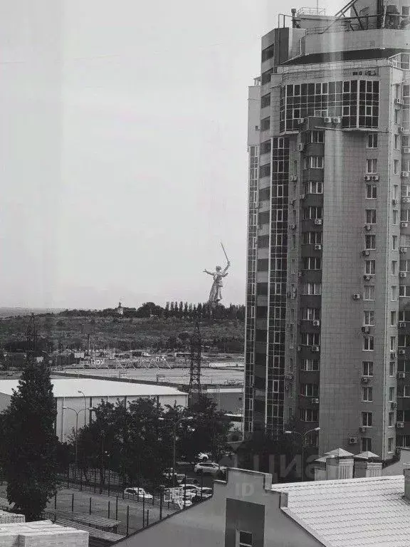 1-к кв. Волгоградская область, Волгоград ул. Имени Ивана Морозова, 4 ... - Фото 1