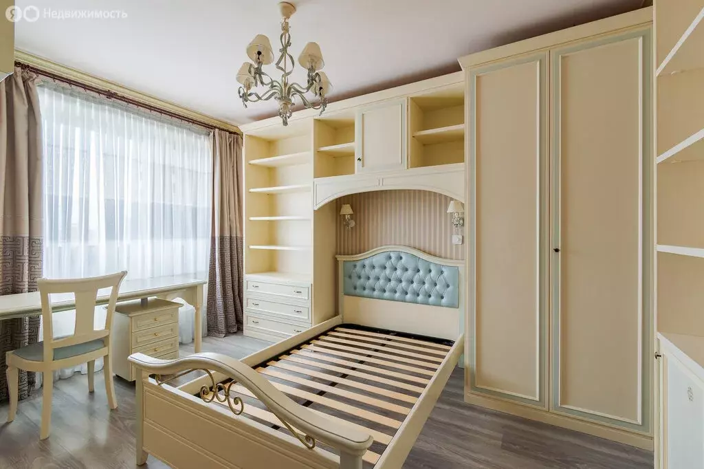 3-комнатная квартира: Москва, Никулинская улица, 12к1 (79.8 м) - Фото 1