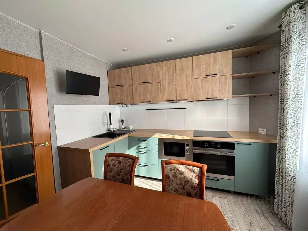 4-к кв. Алтайский край, Барнаул ул. Энтузиастов, 40 (96.8 м) - Фото 2