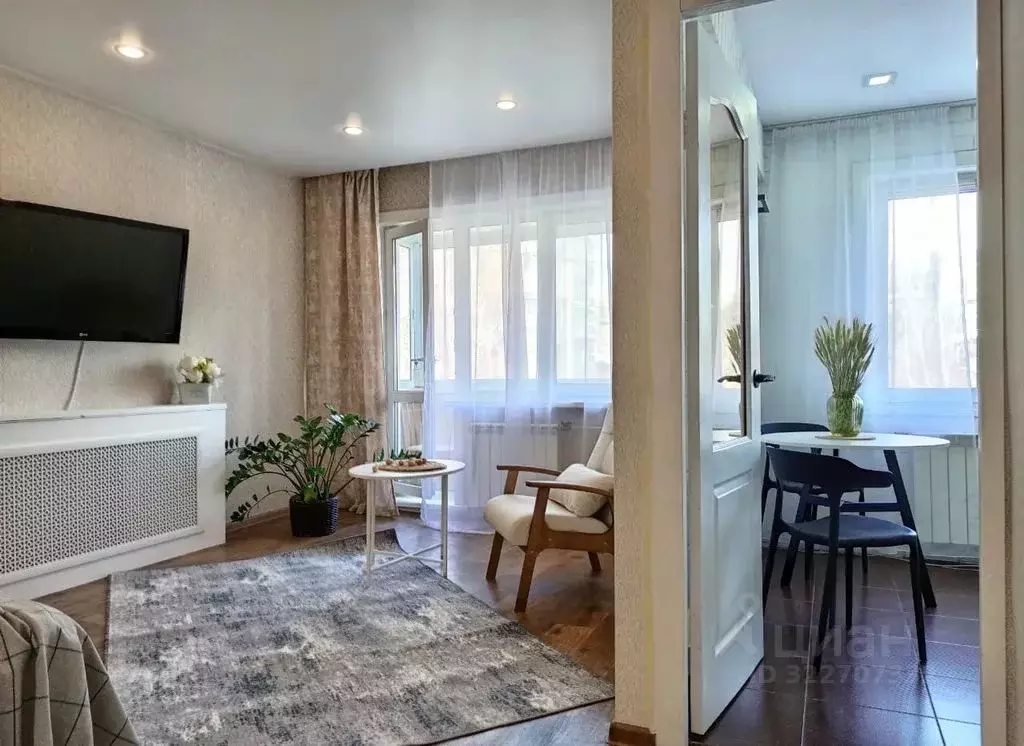 1-к кв. Иркутская область, Иркутск Байкальская ул., 165Б (40.0 м) - Фото 1