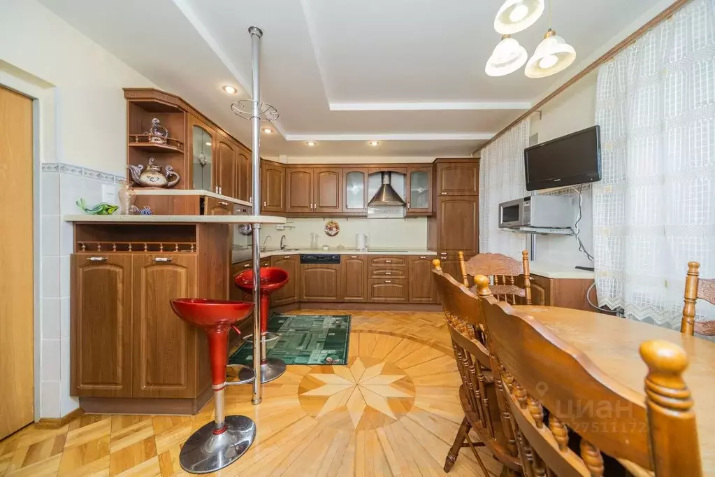 3-к кв. Пермский край, Пермь бул. Гагарина, 44 (120.0 м) - Фото 2