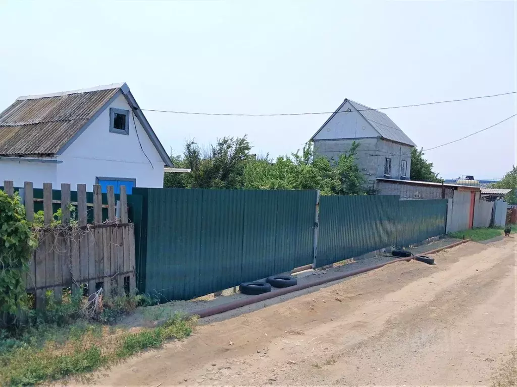 Дом в Волгоградская область, Волгоград Металлург СНТ, 3-й участок ... - Фото 1