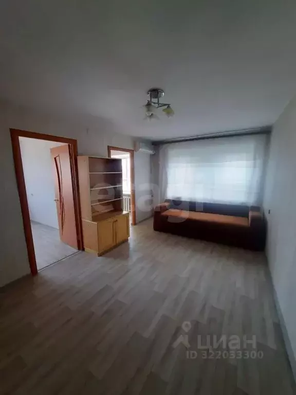 4-к кв. Калмыкия, Элиста ул. Максима Горького, 15 (61.0 м) - Фото 0