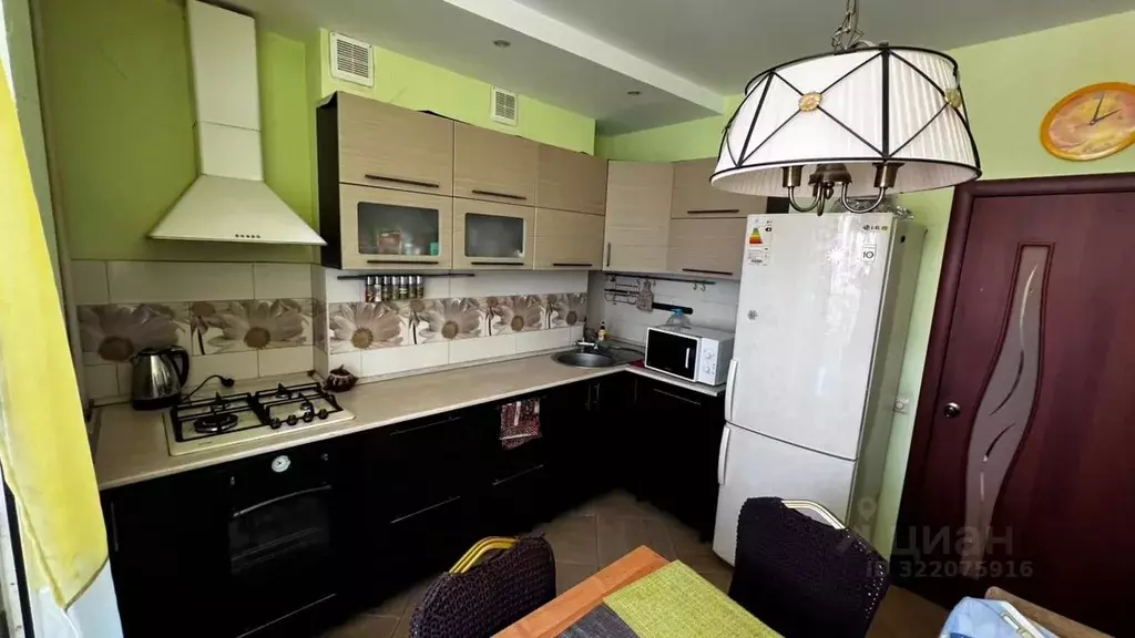 3-к кв. Волгоградская область, Волгоград пос. ГЭС, ул. Колумба, 7 ... - Фото 1