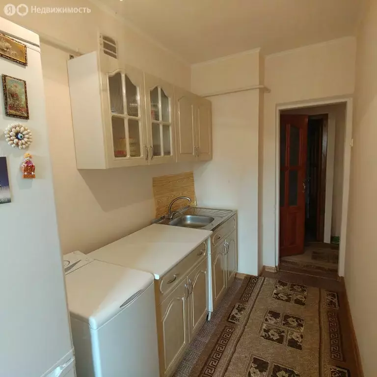 3-комнатная квартира: Старощербиновская, Красная улица, 63 (51.7 м) - Фото 2