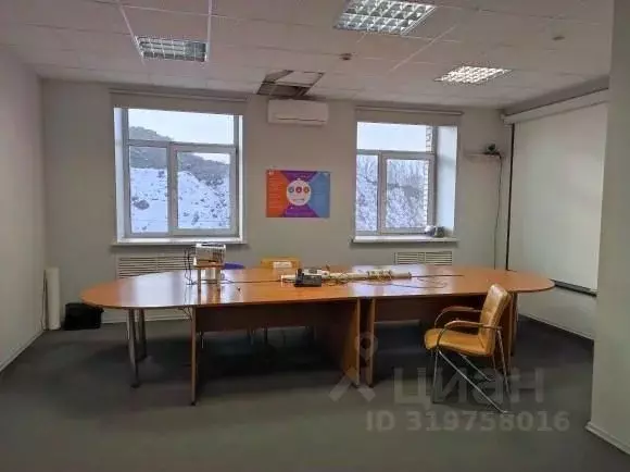 Офис в Санкт-Петербург наб. Обводного Канала, 24Д (910 м) - Фото 1