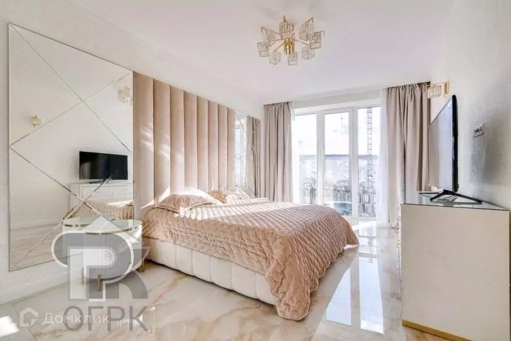 Продаётся 2-к квартира, 70 м - Фото 0