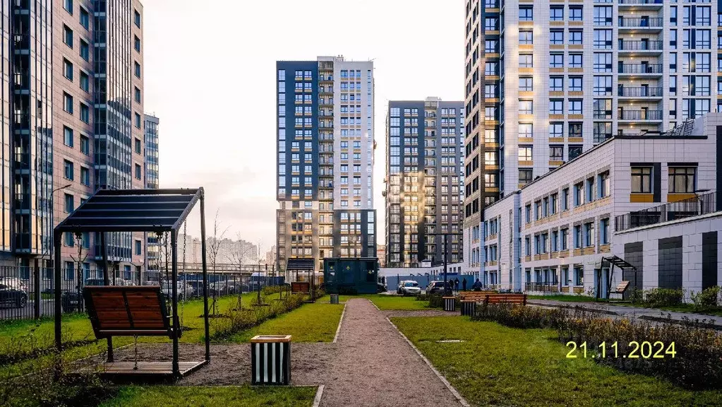 3-к кв. Санкт-Петербург Кубинская ул., 82к3с1 (101.0 м) - Фото 0