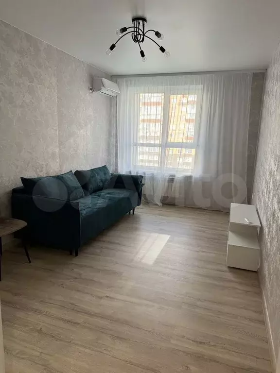 1-к. квартира, 40 м, 9/18 эт. - Фото 0
