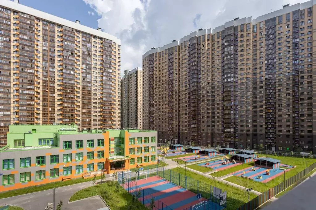 Гараж в Московская область, Одинцово ул. Сколковская, 2 (9 м) - Фото 2