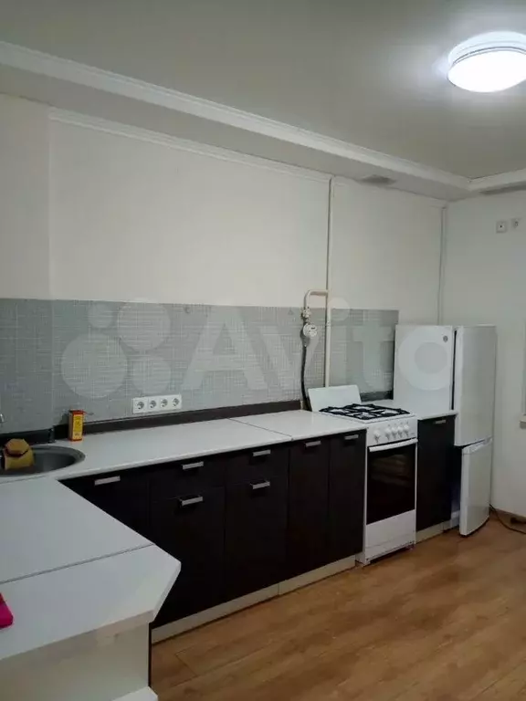 1-к. квартира, 38 м, 6/9 эт. - Фото 0