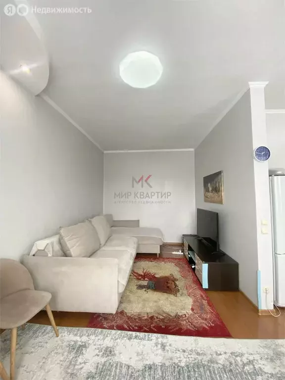 3-комнатная квартира: Кызыл, улица Ооржака Лопсанчапа, 13 (68.1 м) - Фото 1